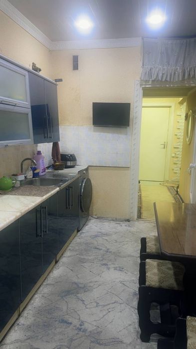 Олмазор тумани Себзор даха Ц17/18 3хоналик квартира.