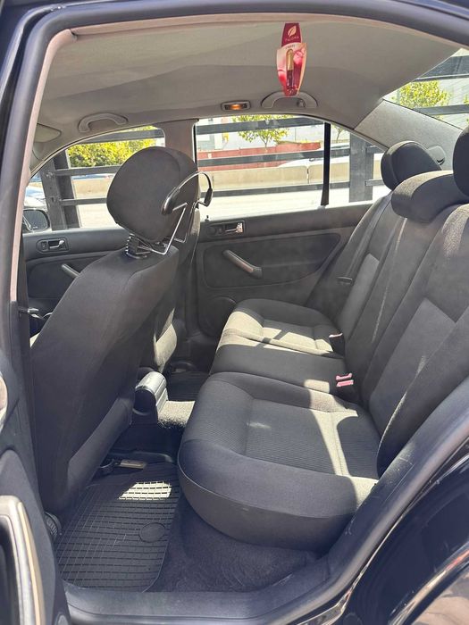 Volkswagen Bora 2004 1.9 TDI