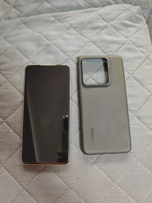 Realme GT7 pro 512gb cu 12+12 GB ram