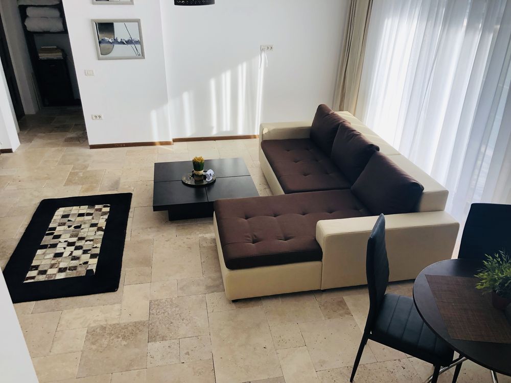 DE VANZARE apartament 2 camere Mamaia-nord
