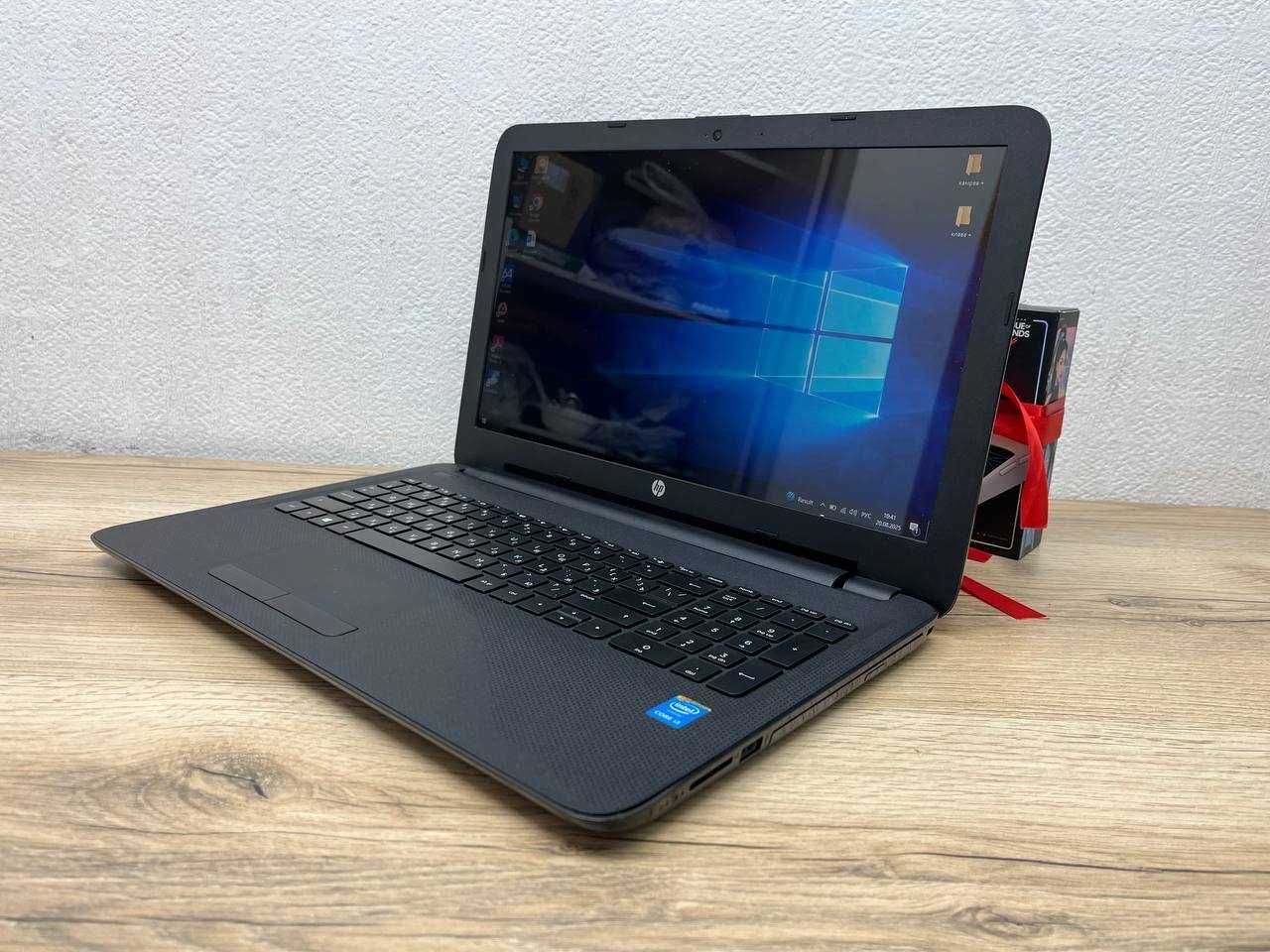 HP 15 Core i3/Озу 8/SSd 256/В Идельном состояние Для офиса и учебы
