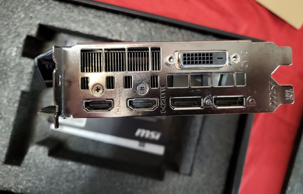 Vând placă video gaming MSI nvidia Geforce Gtx 1070 Aero 8GB