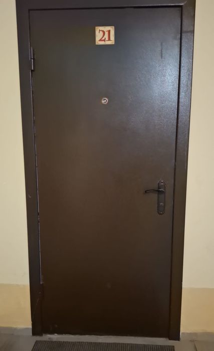 Дверь входная металлическая