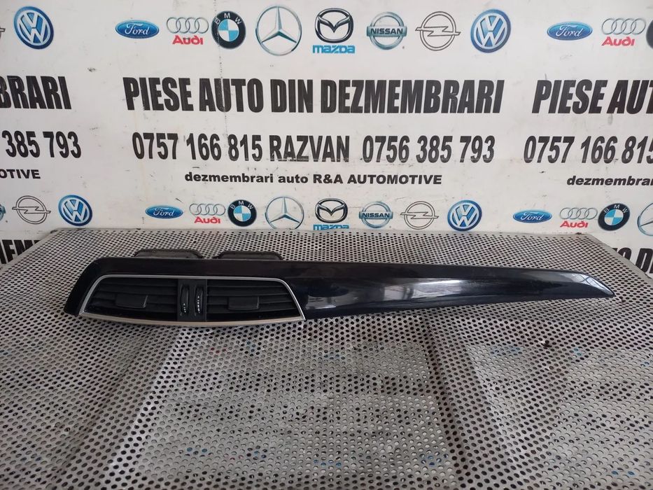 Grile Grila Ventilatie Bord Centrala Ornament Trim Bord Mercedes C Class W204 Facelift An 2011-2012