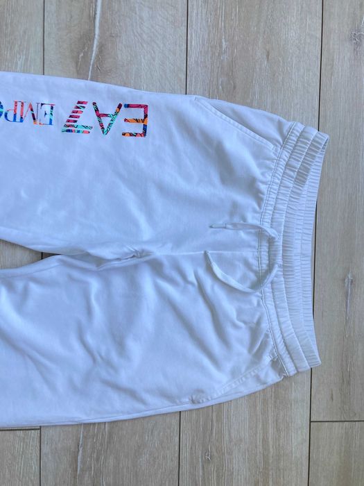 EA7 Emporio Armani женско долнище долница размер S / M