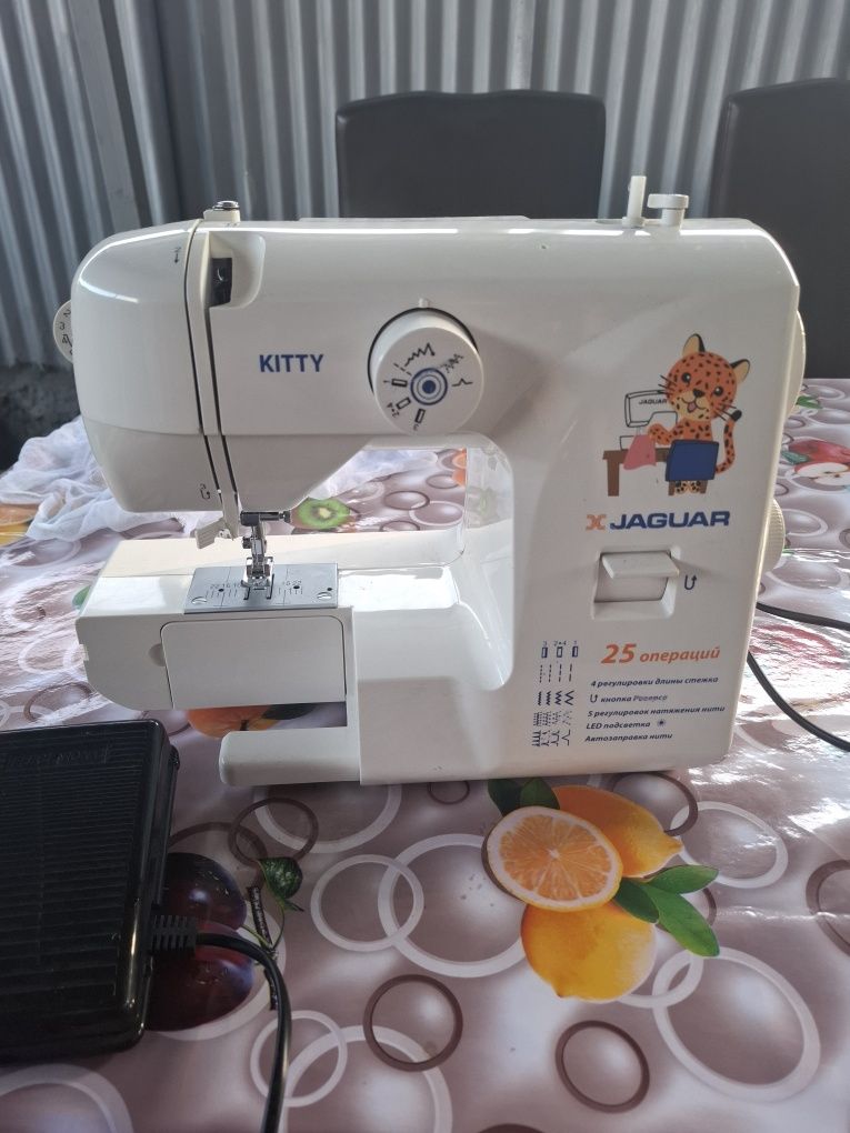 Продам новую швейную машинку