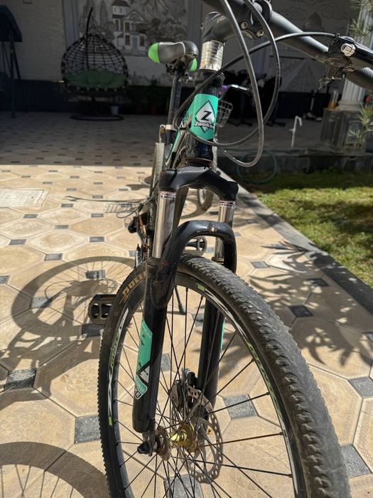 Горный велосипед сотилади.