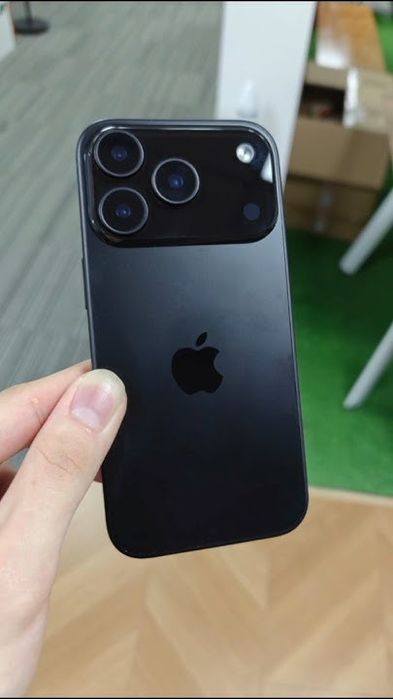 Срочно!Iphone apple 17 pro айфон
