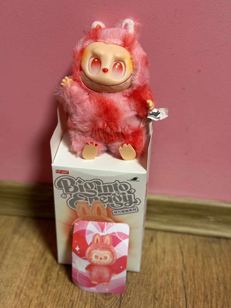 Labubu Pop Mart