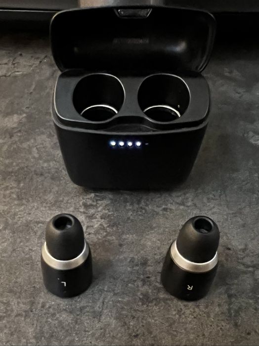 Cambridge Audio Melomania 1 Bluetooth Слушалки