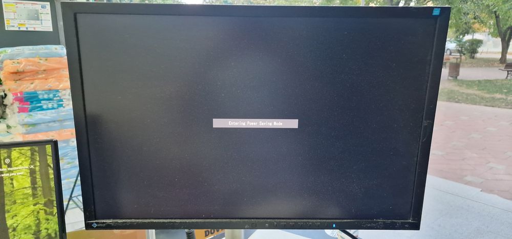 Vand monitor 24 si suport birou