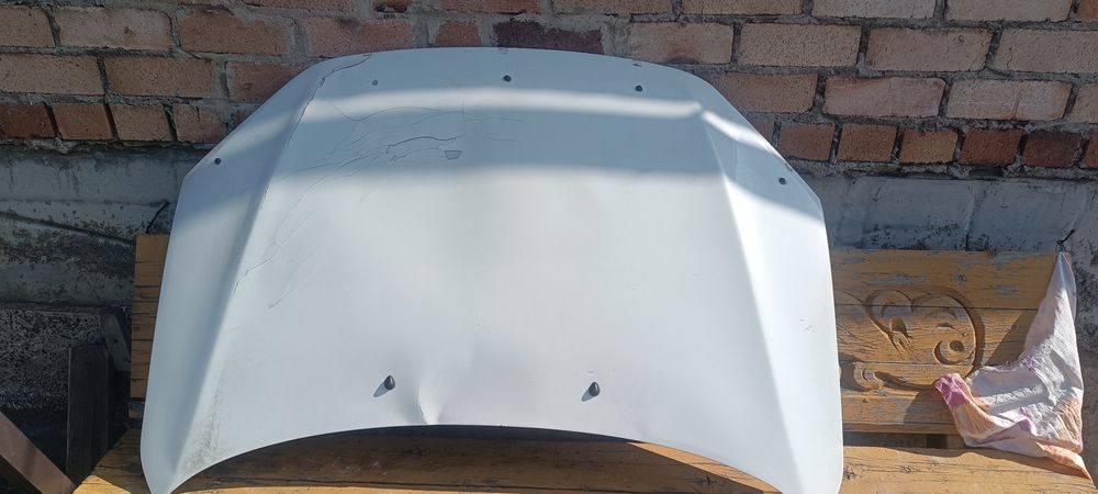 Капот на Гранту,Калину