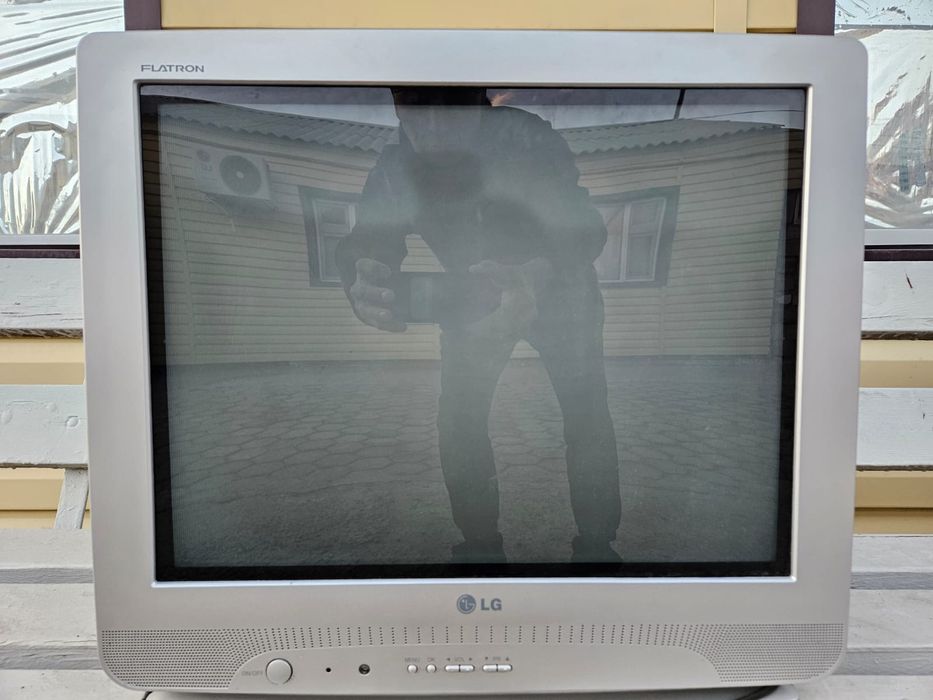 Телевизор б/у в рабочем состоянии