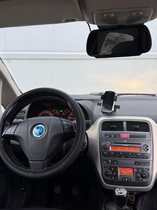 Fiat Grande Punto • 1.3 diesel • 90 cai • cutie 6+1 • Unic proprietar