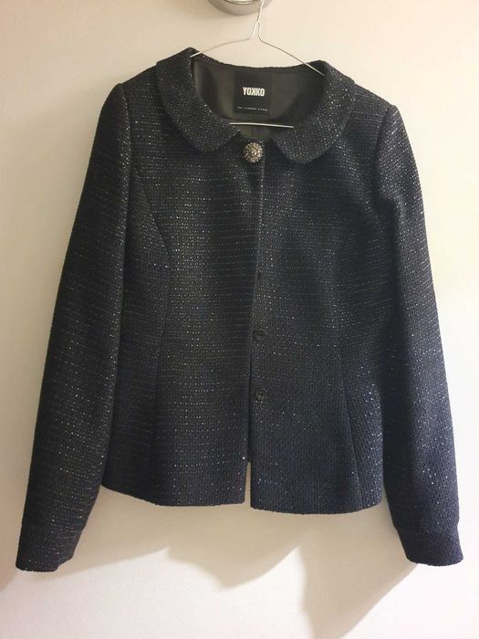 Costum Yokko cu tailleur si fusta