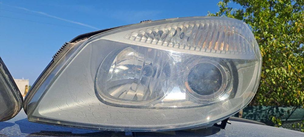Фар / Фарове Рено Гранд Сценик / Renault Grand Scenic II 1.9 dci 130к.