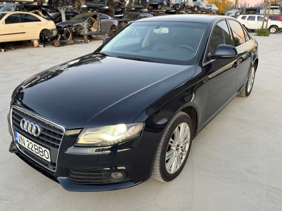 Audi A4 B8 2.0 automat XENON 2008 AVARIAT LOVIT AVARIATE