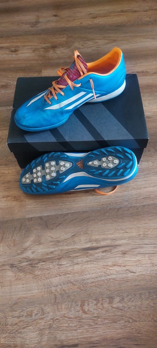 Adidas F10 стоножки номер 44