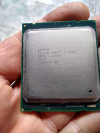 Procesor intel i7-3820 Socket LGA2011.
