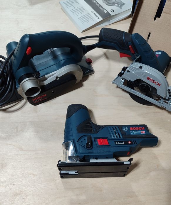 Продается Лобзик, пила, рубанок Bosch