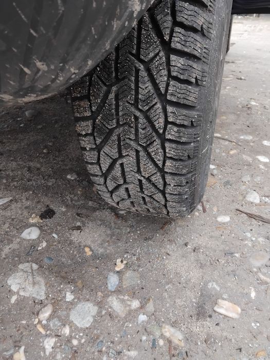 Cauciucuri 2015/65 R16
