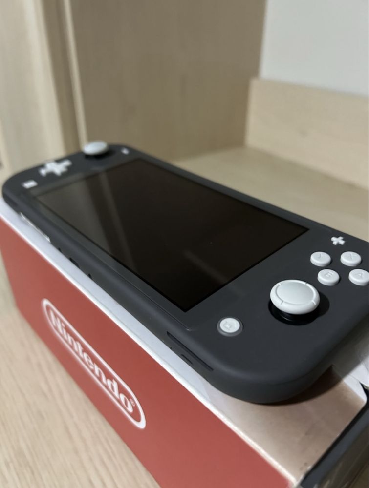 Nintendo Switch Lite 256gb С Играми