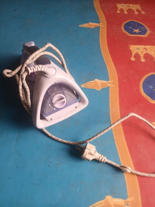 Vand masina de călcat