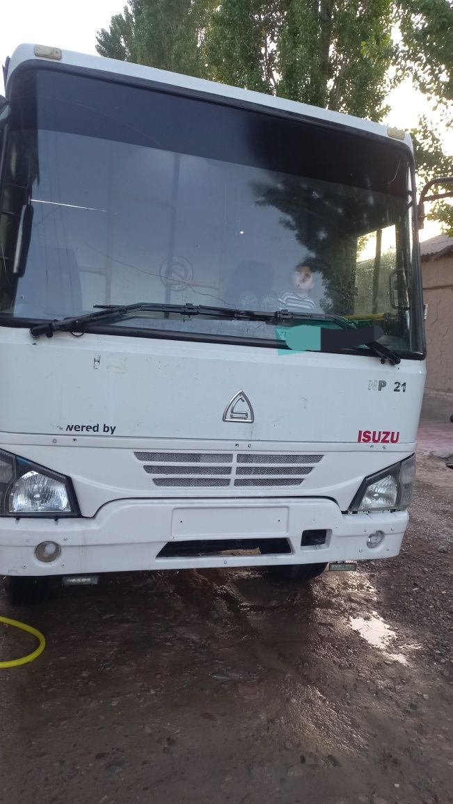 Исузи сотилади  келишган холата янги сенжи галопка матор килинган