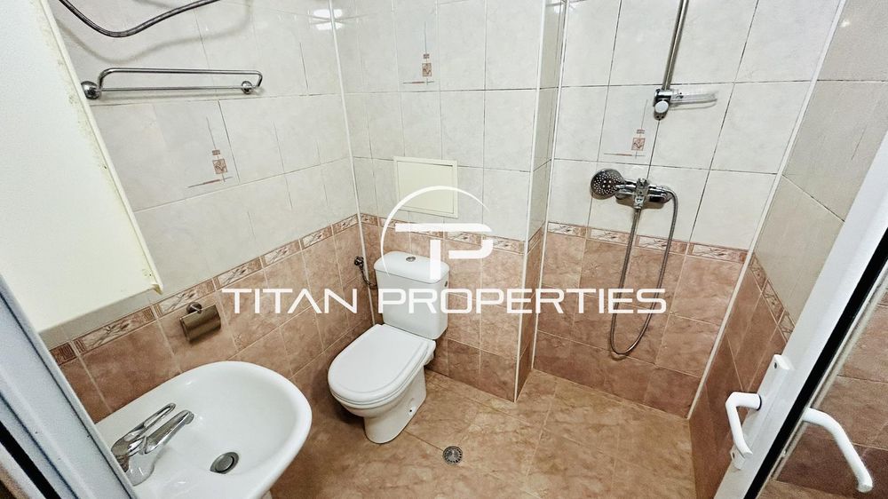 Дава се под наем Двустаен апартамент в Бургас, Меден рудник - зона А - 60 кв.м за 306 € - Снимка #4