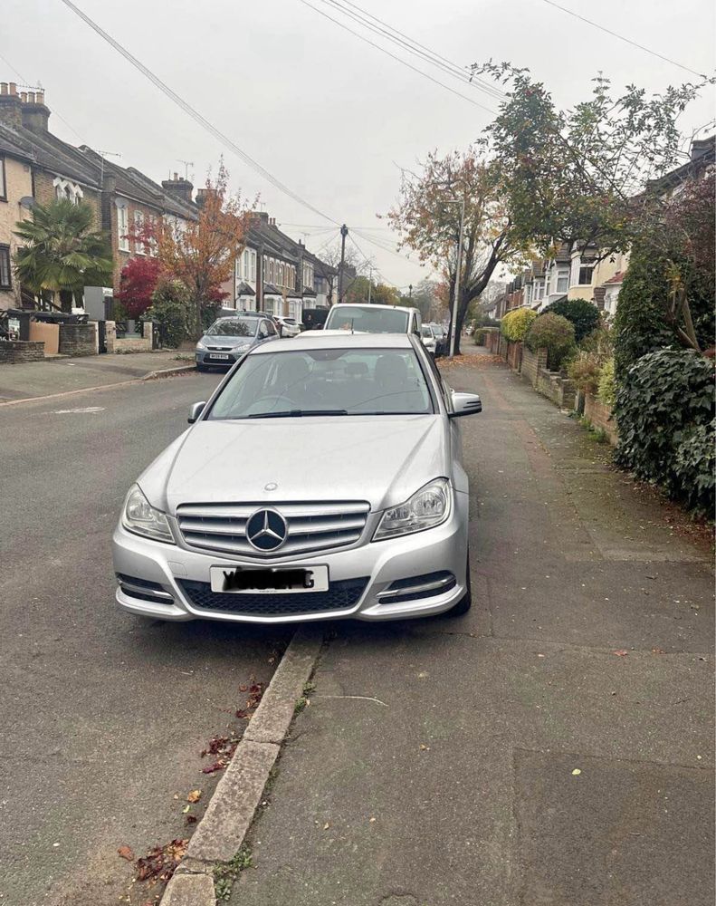 Bara fata Mercedes w204 c class Facelift