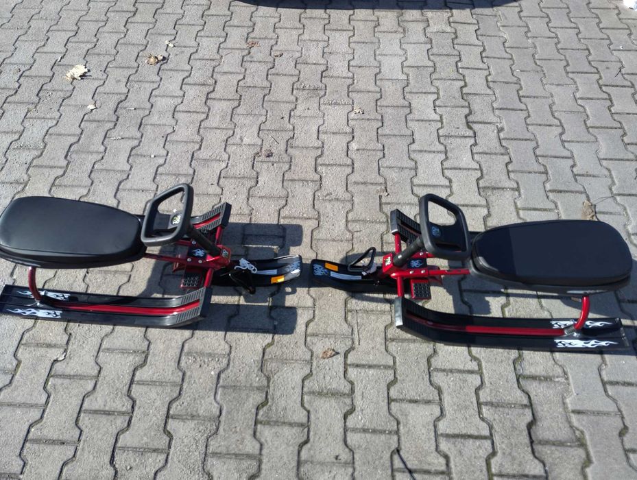 MONI Шейна чук и гек СНЕЖКО червен