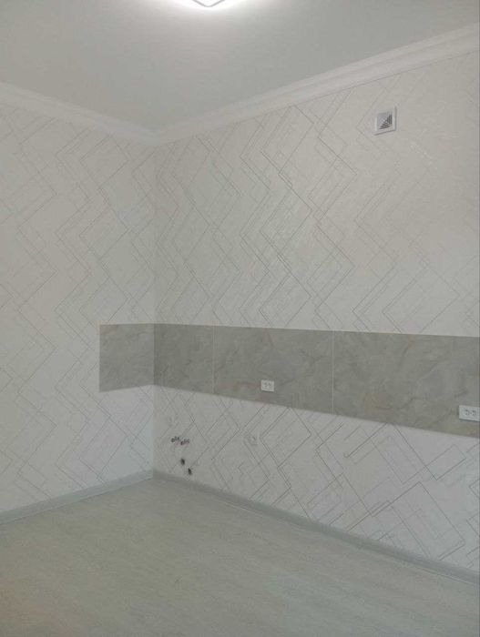 Сергели , метро Чаштепа.  1.25 сотихда 4 xonali зор uy sotaman.