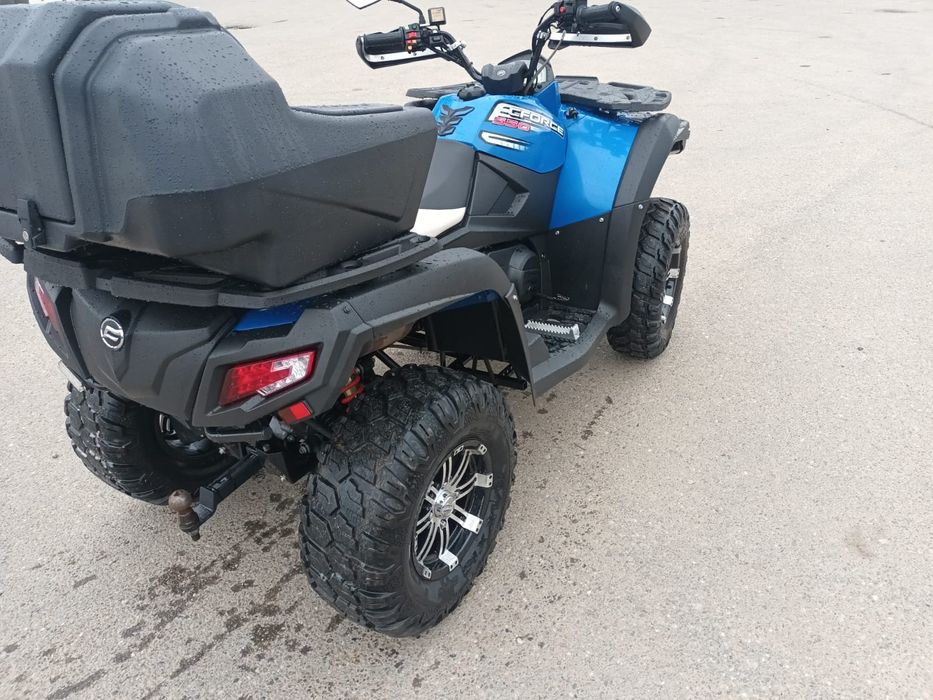 Vând atv moto 550 L