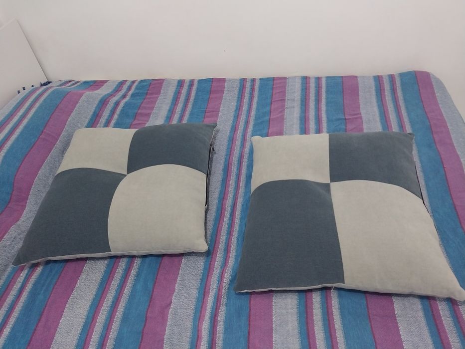 Подушки диванные 70 на 70