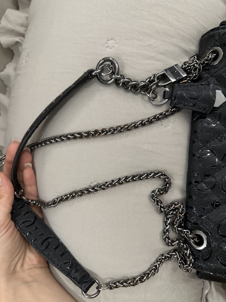 Дамска чанта Guess