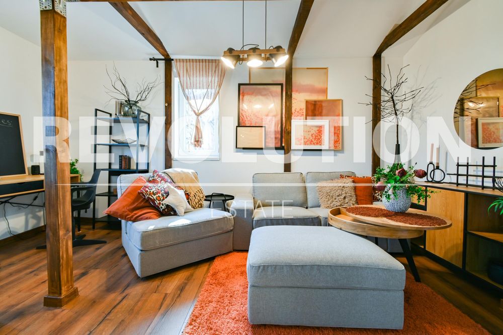 Двустаен апартамент с ПАРКОМЯСТО в ж.к. Бояна