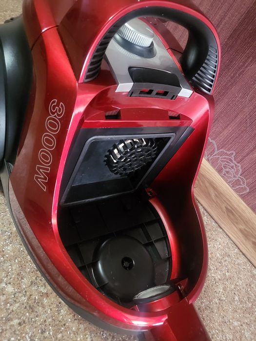 Продам пылесос рабочий