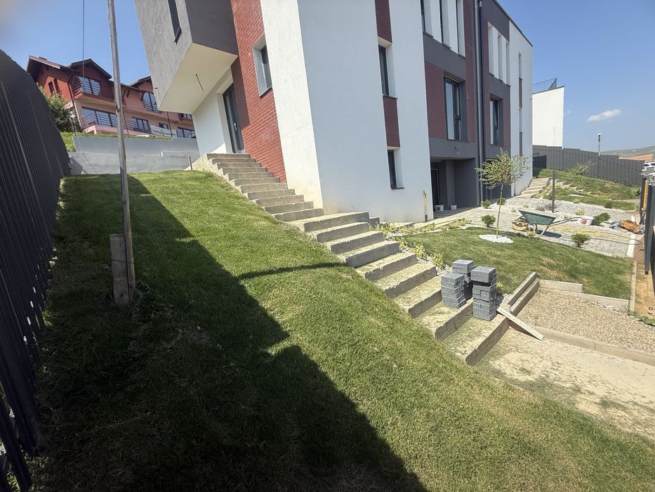 Duplex/casa de vanzare 200mp utili Floresti