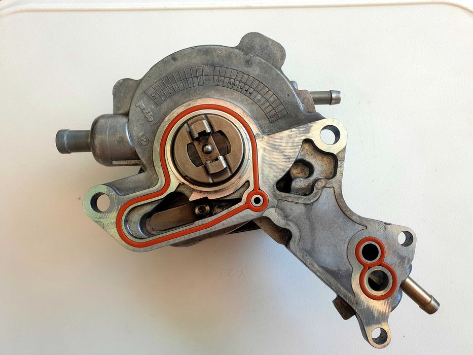 Pompa Tandem Luk Audi Bora, Polo,Lupo,Arosa 1.4 TDI OEM:038145209A AMF