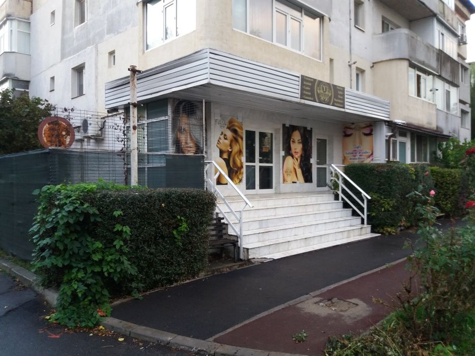 inchiriez spatiu comercial stradal Focsani