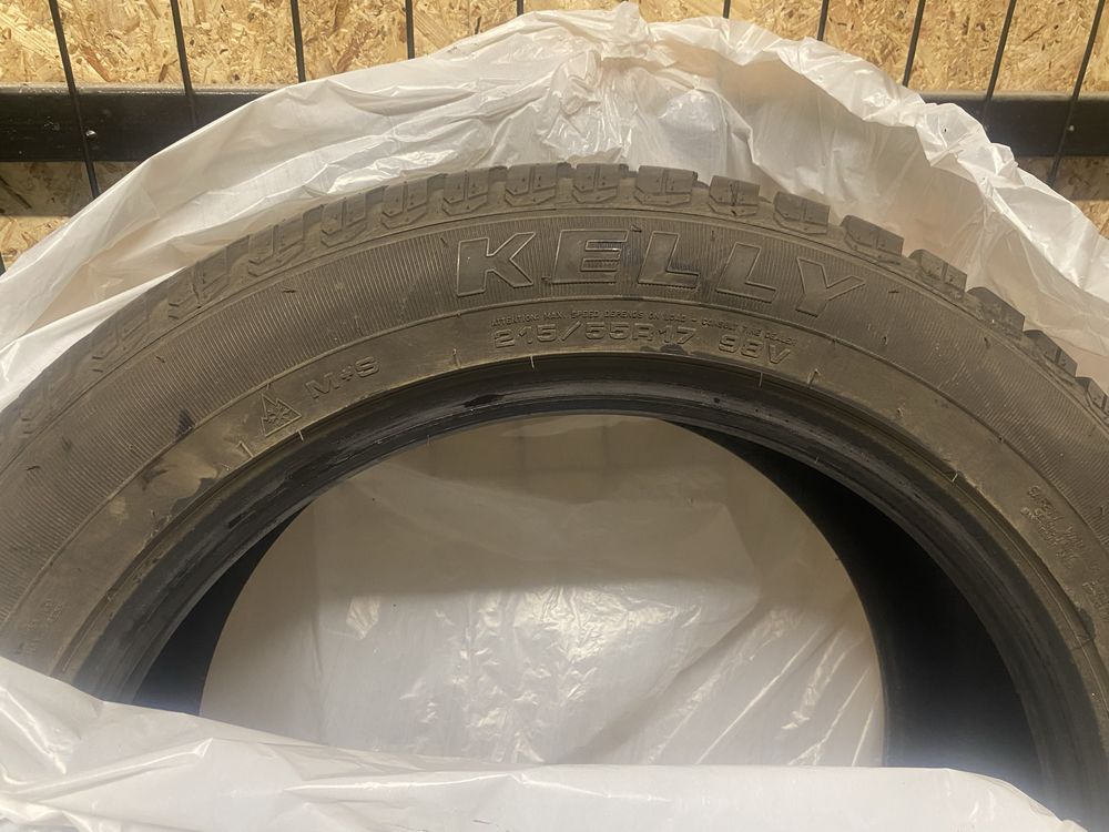 Anevolpe iarna Kelly by GoodYear 215/55 R17 DOT4621