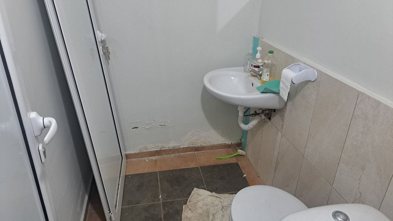 Продава се Тристаен апартамент в Ахтопол - 65 кв.м за 754 €/кв.м - Снимка #1