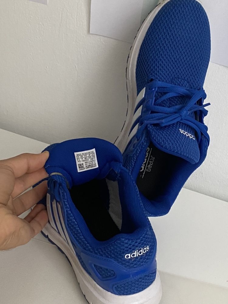 Vand/schimb Adidas Blue run - originali!