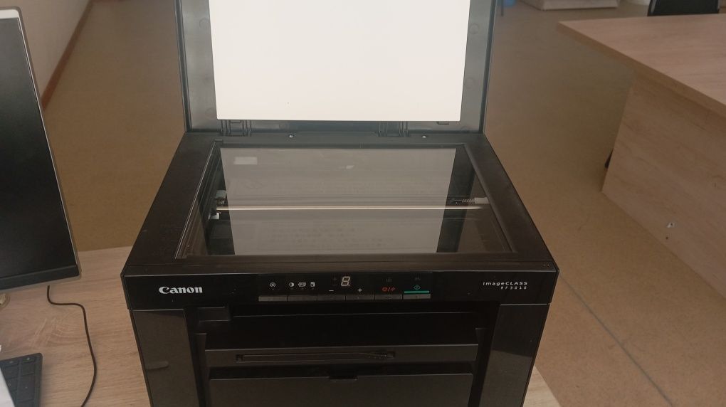 Canon MF3010 printeri