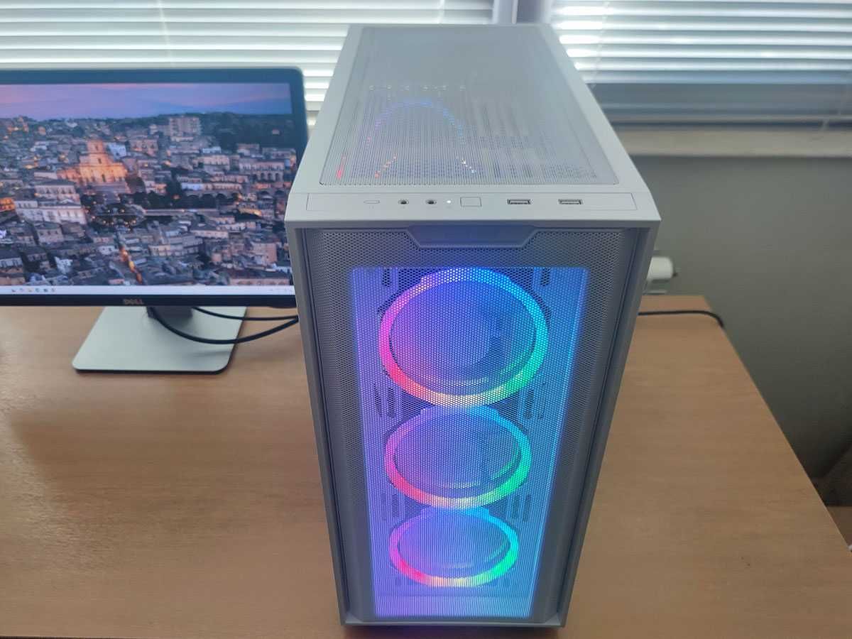Геймърски компютър, Ryzen 5600x, Rx 6600XT, 32gb Ram, 1tb Nvme SSD