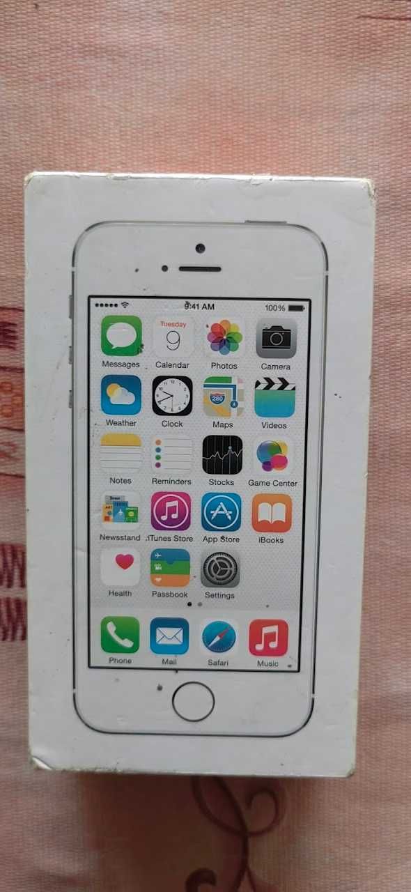 телефон iPhone 5s- /втора употреба/