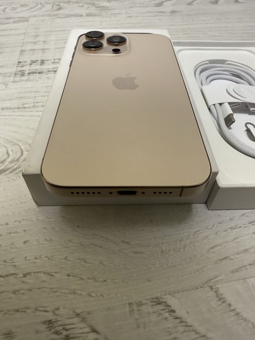 100% БАТЕРИЯ КАТО НОВ Iphone 16 Pro Max 256GB Desert ГАРАНЦИЯ