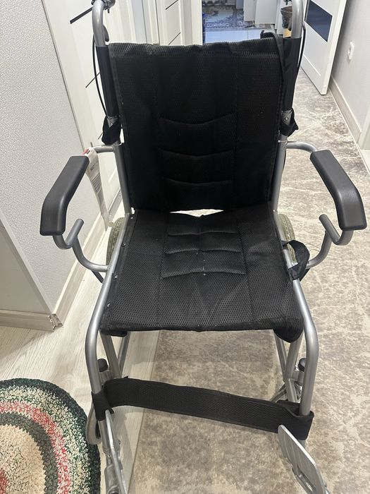 Инвалидная коляска