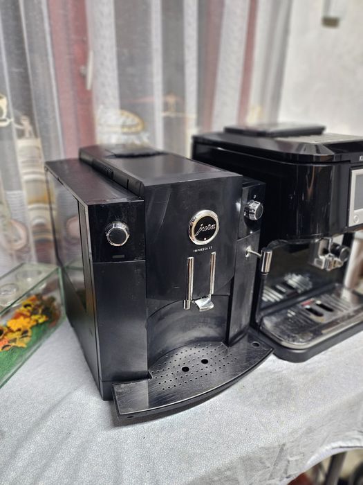 Aparate cafea / espresoare pentru piese sau reparat