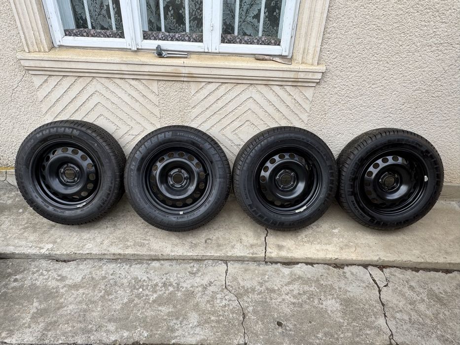 Roti noi VW t5,t6 215/6516c all season